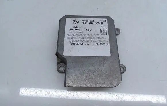 Volkswagen PASSAT B5 Airbag control unit/module 6Q0909605B