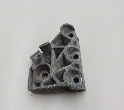 Mini Cooper Countryman R60 Engine mounting bracket