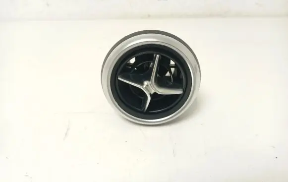 Mercedes-Benz A W176 Dash center air vent grill A1768300354