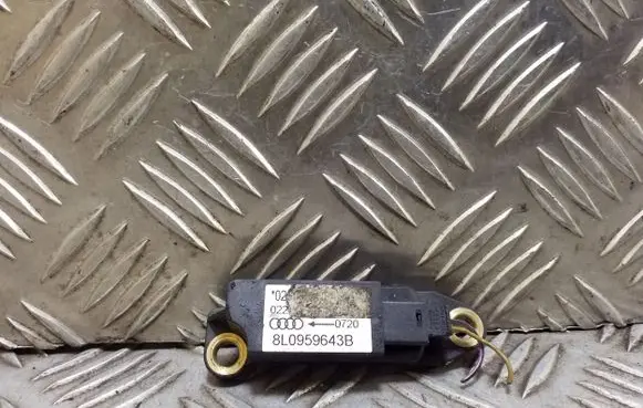 Audi A3 S3 8L Airbag deployment crash/impact sensor 8L0959643B