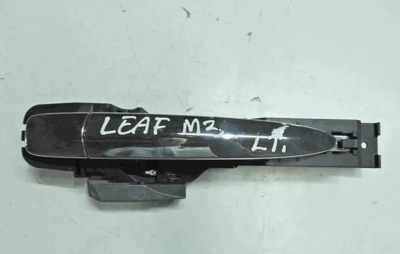 Nissan Leaf I (ZE0) Rear door handle trim 