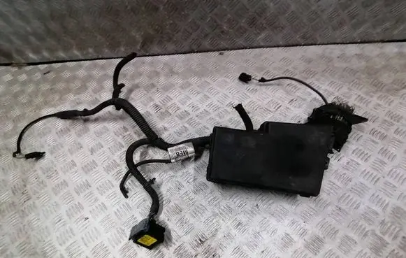 Ford Grand Tourneo Connect Fuse box set AV6T14A142AB 21184 E00027328
