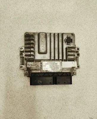 Hyundai ix20 Engine control unit/module 391302A400 28292455 E13039762