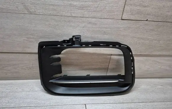 Porsche Cayenne (9Y0 9Y3) Front bumper lower grill 9Y0807796B