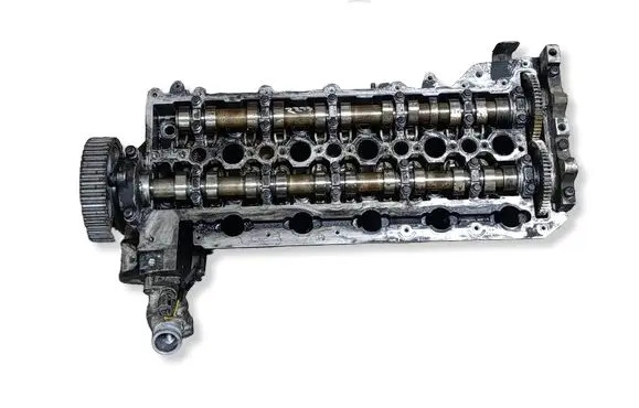 Volvo V70 Engine head P0008687844 S10142657