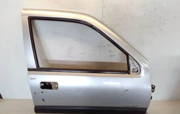 Opel Frontera B Front door