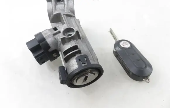 Citroen Jumper Ignition lock 010990013