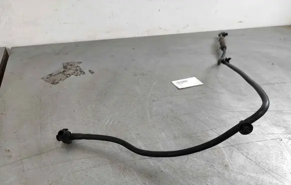 Jaguar XE Engine coolant pipe/hose T2H1418