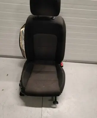 Volkswagen PASSAT B8 Front passenger seat 