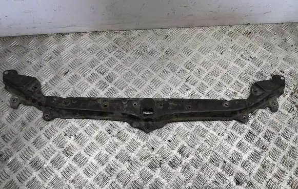 Top upper radiator support slam panel