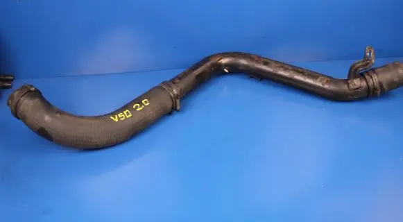 Volvo V50 Engine coolant pipe/hose