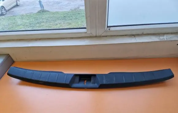 Subaru Forester SK Trunk/boot sill cover protection 94026SJ000