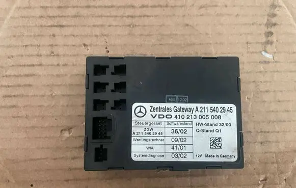 Mercedes-Benz E W211 Gateway control module a2115402945