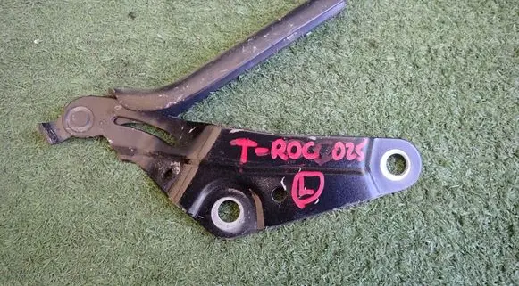 Volkswagen T-Roc Engine bonnet/hood hinges