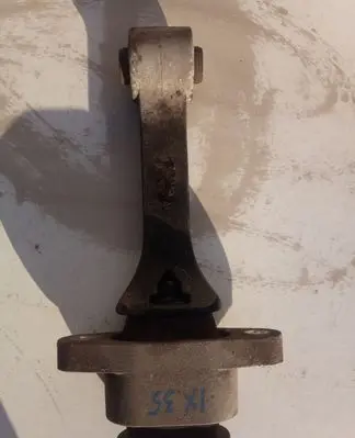 Hyundai ix35 Gearbox mount 219592S000