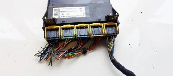 Ford Fusion Comfort/convenience module 2S6T15K600CF 2S6T-15K600CF