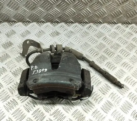 Mercedes-Benz E W213 Front brake caliper 31381552