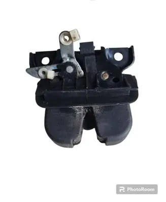 Audi A6 S6 C5 4B Tailgate/trunk/boot lock/catch/latch 4B9827505E