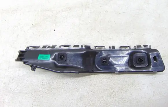 Suzuki Splash Rear bumper mounting bracket 71822-51K00