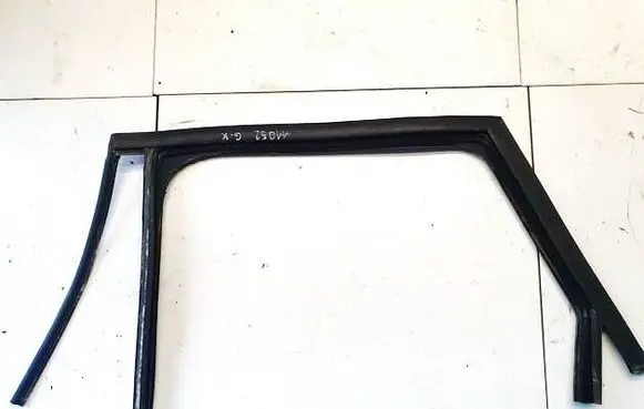 Citroen C5 Rubber seal rear door 