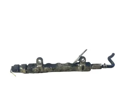 Toyota Corolla Verso AR10 Fuel main line pipe 6121