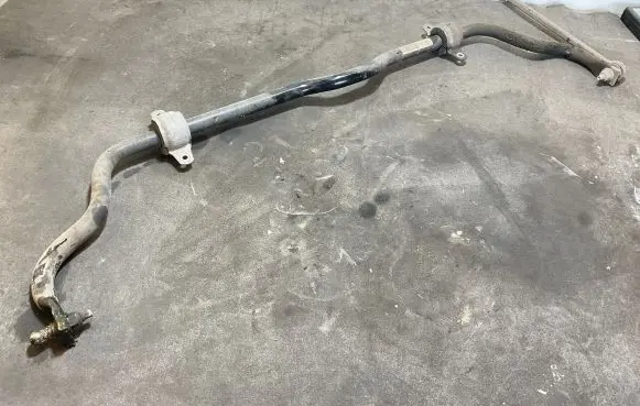 Mercedes-Benz A W177 Front anti-roll bar/sway bar A2473200611
