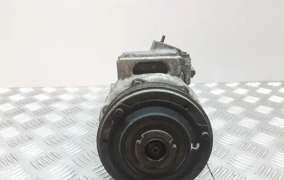 Skoda Octavia Mk2 (1Z) Air conditioning (A/C) compressor (pump) 1K0820803Q