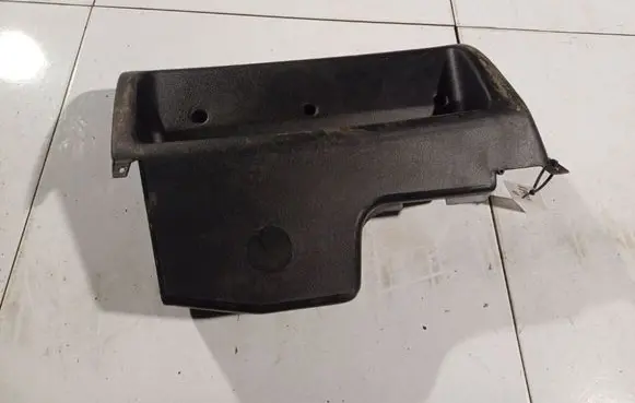 Volkswagen Golf III Glove box 1H1857924