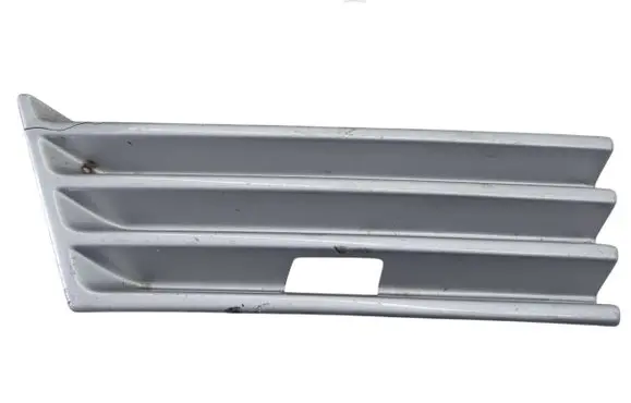 Mercedes-Benz E W210 Front bumper lower grill A2108800005