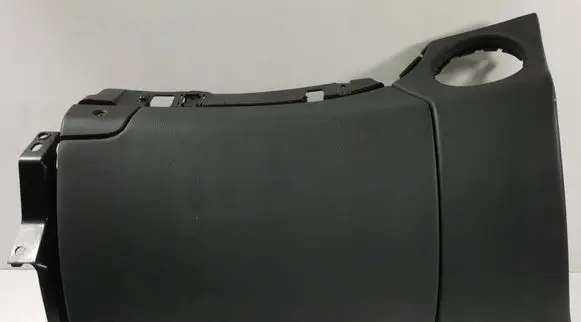 Mercedes-Benz CLS C219 Glove box set 