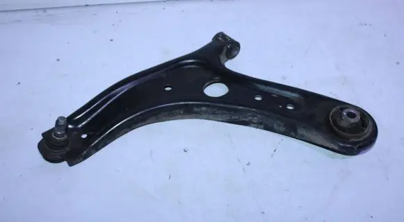 KIA Stonic Front lower control arm/wishbone