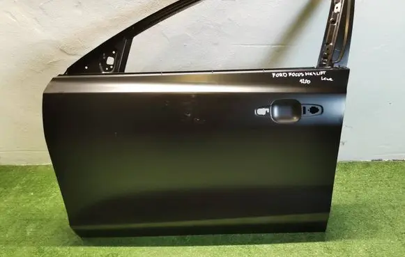 Ford Focus Front door JX7BA20221AKDAN JX7BA20221AK