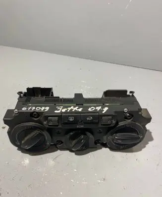 Volkswagen Jetta V Climate control unit 1K1820045B 5HB00932201