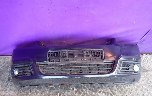 Opel Zafira B Front bumper
