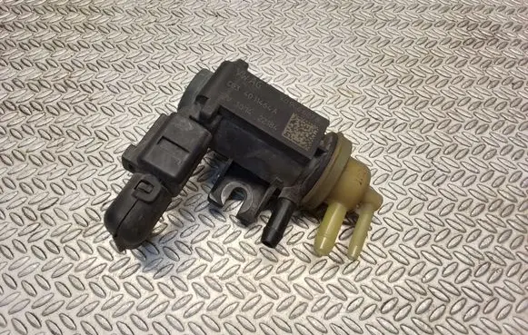 Vacuum valve