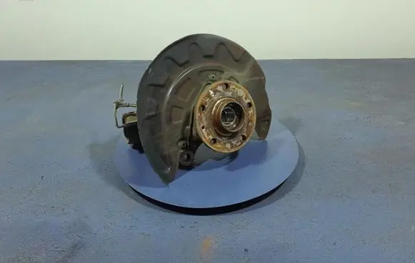 Skoda Octavia Mk3 (5E) Front wheel hub spindle knuckle 5Q02550