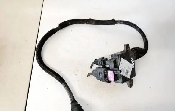Hyundai Sonata Coolant fan relay 253853K400 25385-3K400