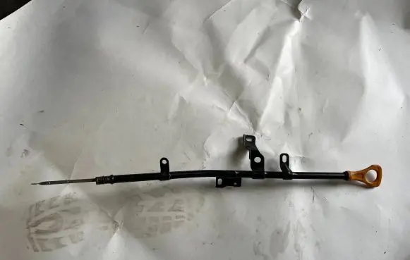 Oil level dip stick