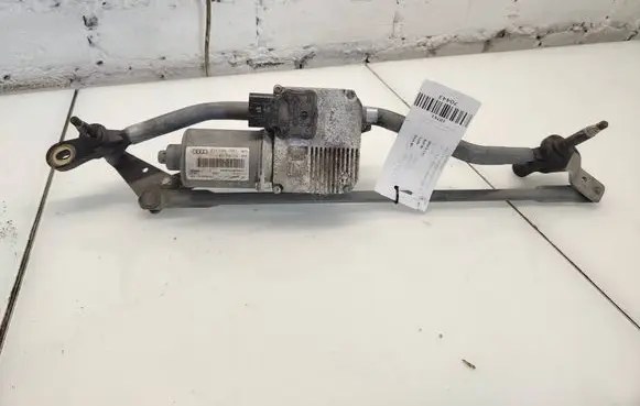 Audi A5 Sportback 8TA Front wiper linkage and motor 8T1955119D 8J1955119 12112010