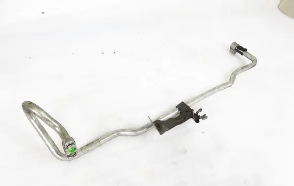 Nissan Pathfinder R51 Air conditioning (A/C) pipe/hose 92450EA200