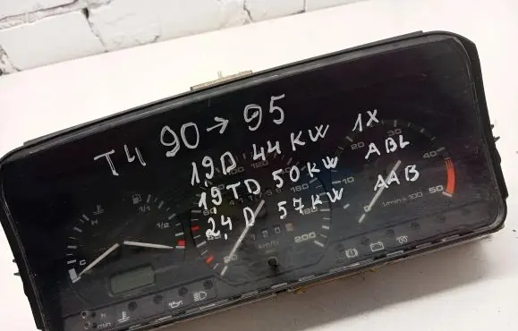 Volkswagen Transporter - Caravelle T4 Speedometer (instrument cluster) 701919033DK