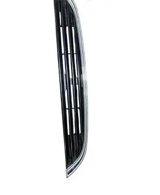 Mini One - Cooper R50 - 53 Front bumper upper radiator grill 1490374 1490375