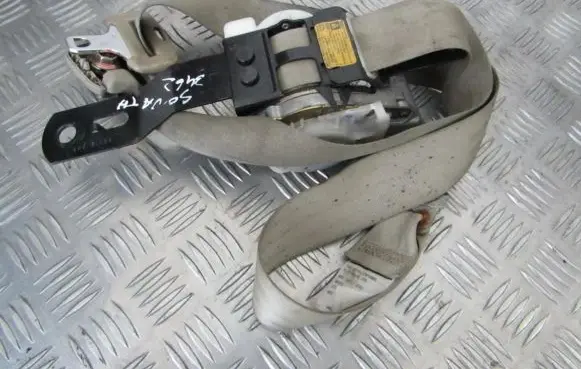 Hyundai Sonata Front seatbelt nsb072eL25
