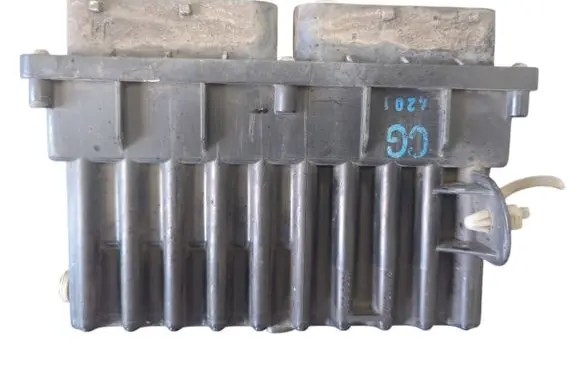 Opel Astra G Coolant fan relay 24410128 15396911