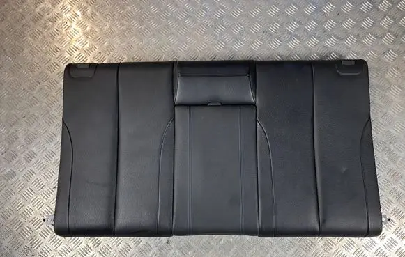 Rear seat