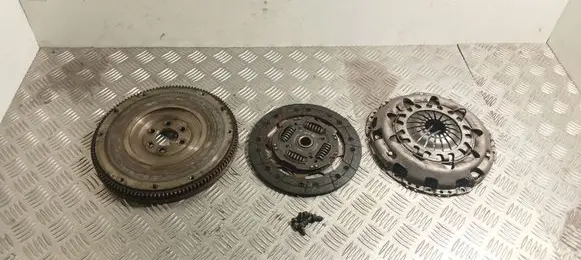 Skoda Rapid (NH) Clutch set kit 030105271D