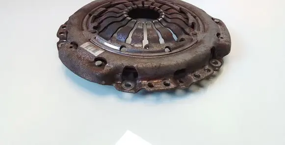 Renault Scenic II - Grand scenic II Pressure plate 8200527569