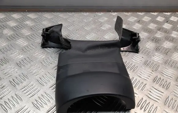 Steering wheel column trim