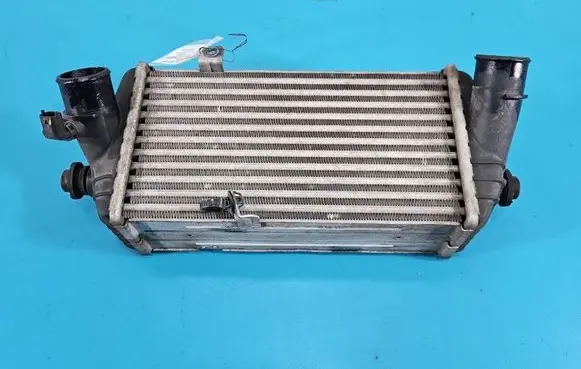 Hyundai i30 Intercooler radiator 282702A570 IMPRK1545453