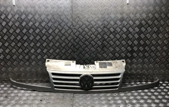 Ford Galaxy Front bumper upper radiator grill 7M0853651 95VW8200